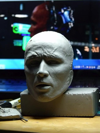 Illustration for article titled RoboCop Brought to Life in This Custom Sculpture